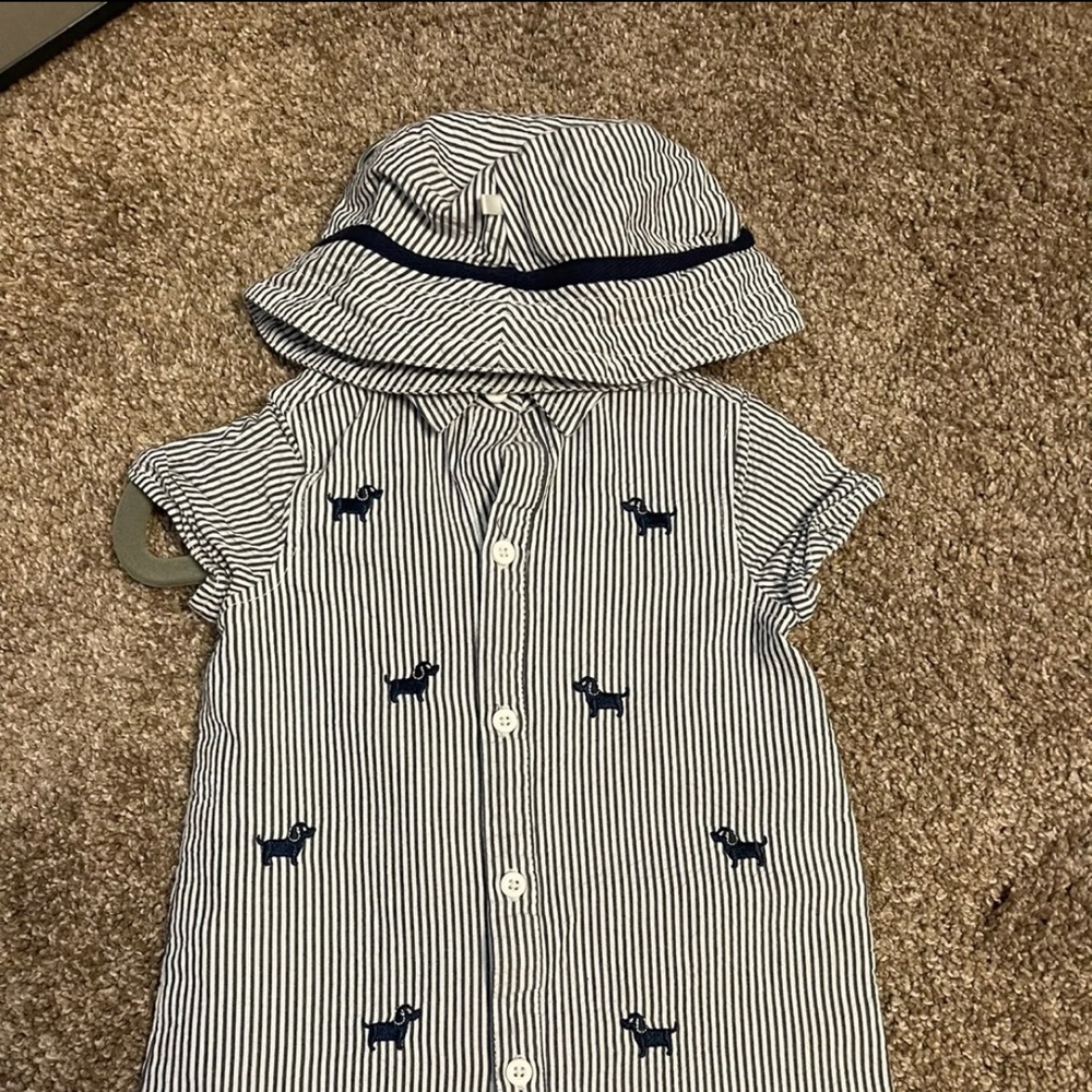 Little Me seersucker romper and hat sz 6m